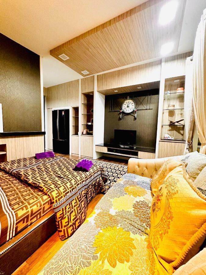 Royal Ville Studio Kota Bharu Extérieur photo