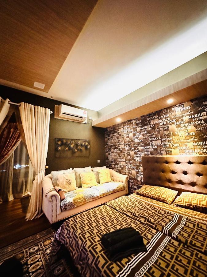 Royal Ville Studio Kota Bharu Extérieur photo